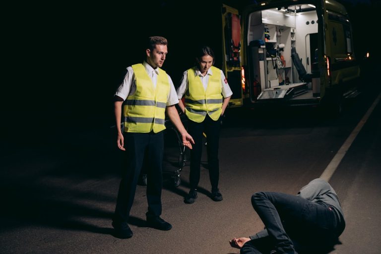 Accident à l’étranger : les réflexes essentiels à connaître