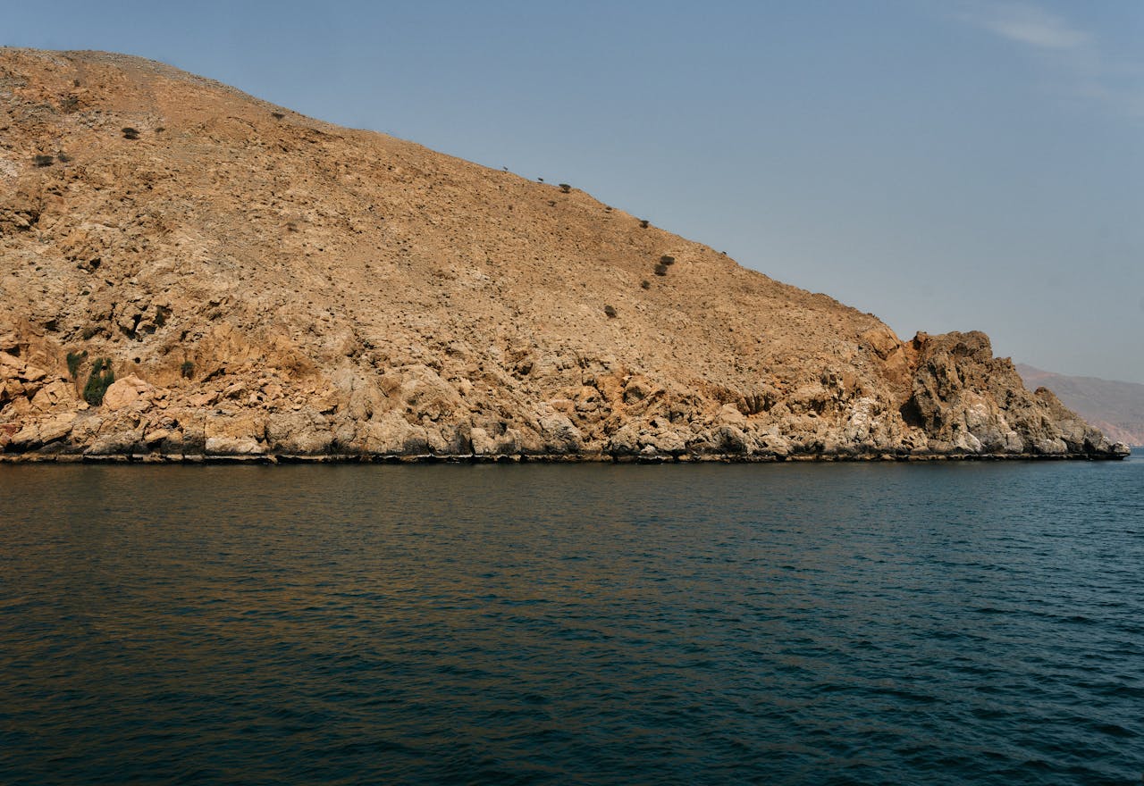 Musandam : le secret des fjords d’Arabie à découvrir absolument